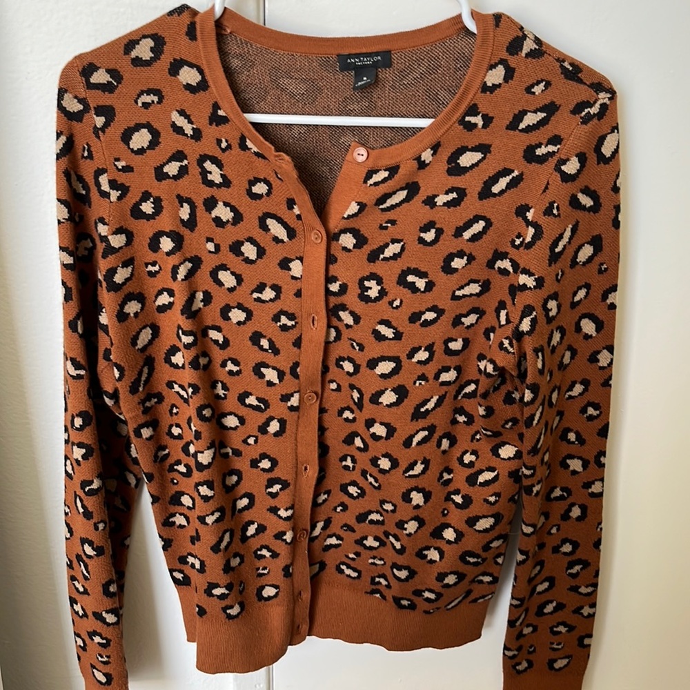 NWOT - Ann Taylor Cardigan